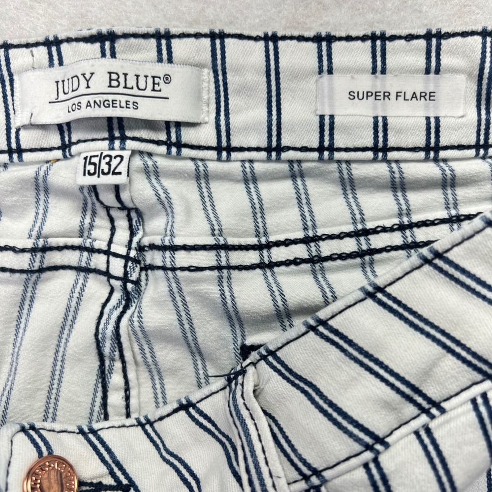 Judy Blue Super Flare Jeans Womens 15/32 White Navy Striped High Rise Western - Picture 11 of 16
